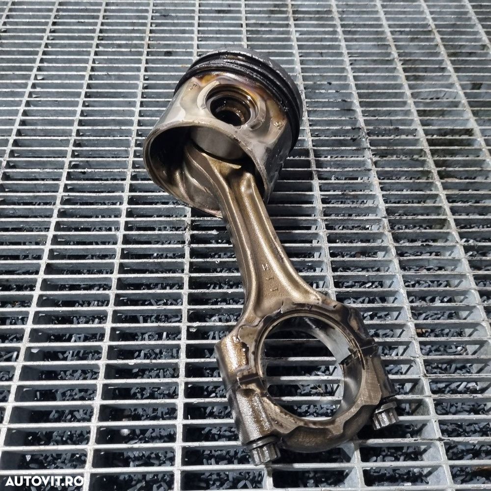 Piston Toyota RAV 4 II 2.0 D 2002 - 2006 85kW 116CP 1995CC 1CD - FTV Euro4 (1211) 82L73 - 2