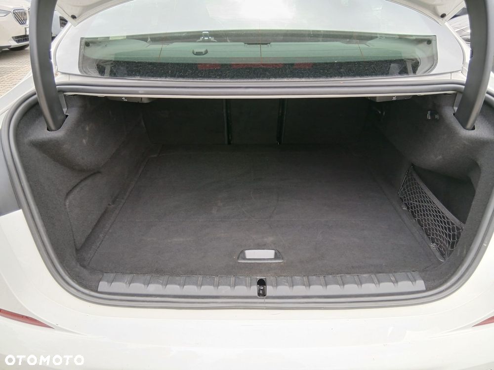 BMW Seria 2 218d GT M Sport - 27
