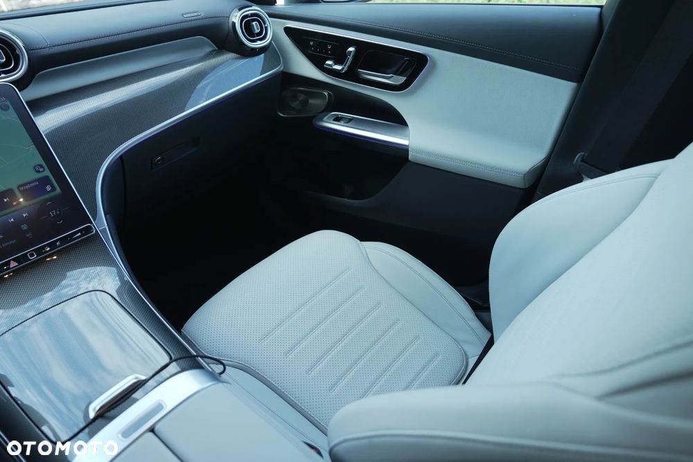 Mercedes-Benz GLC 220 d mHEV 4-Matic AMG Line - 23