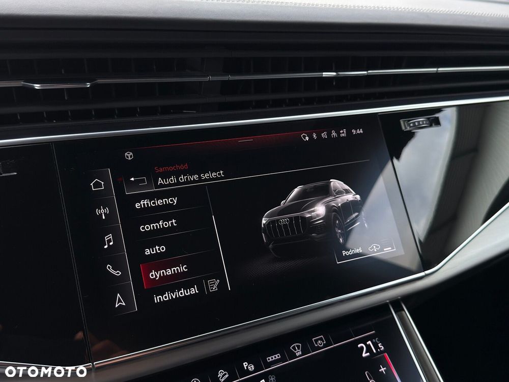 Audi Q8 - 35