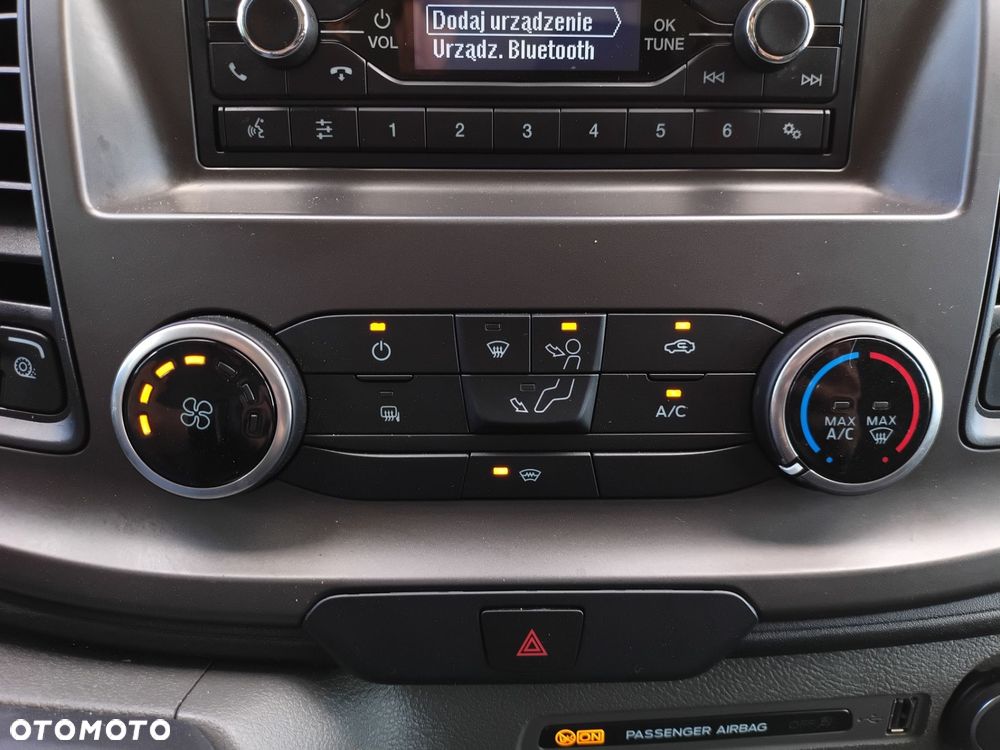 Ford Transit - 22