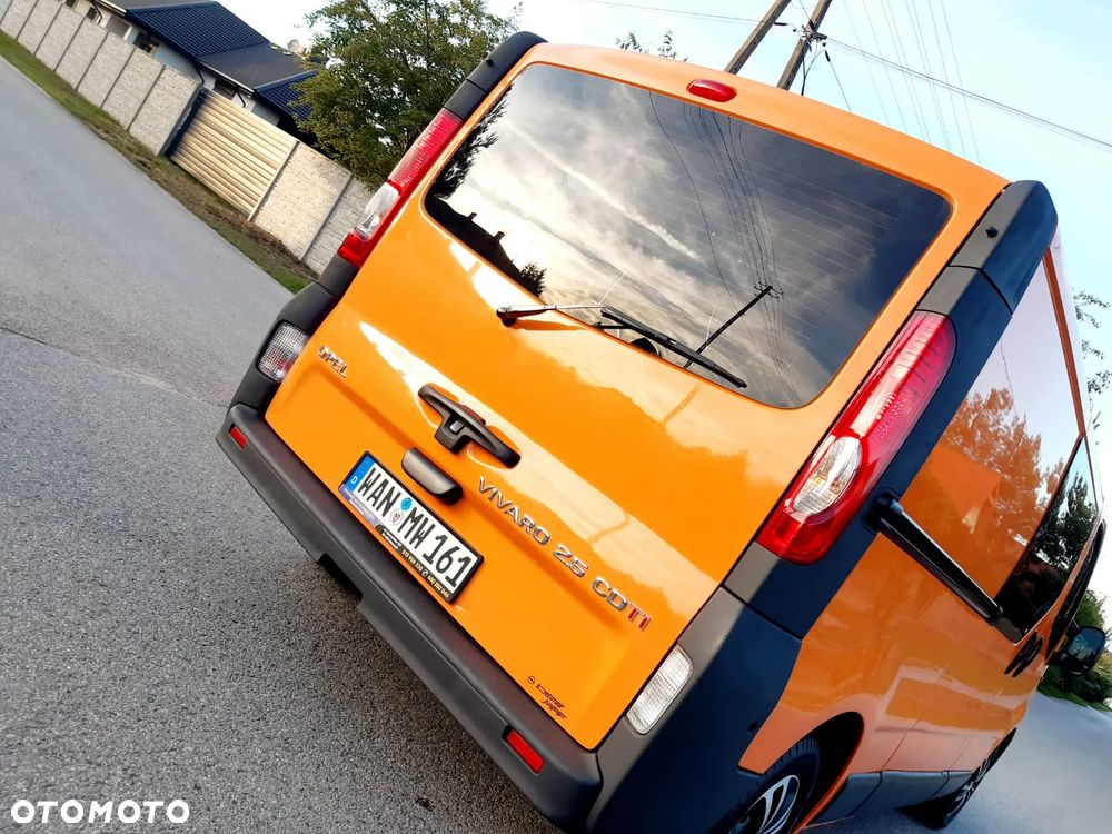 Opel Vivaro - 14