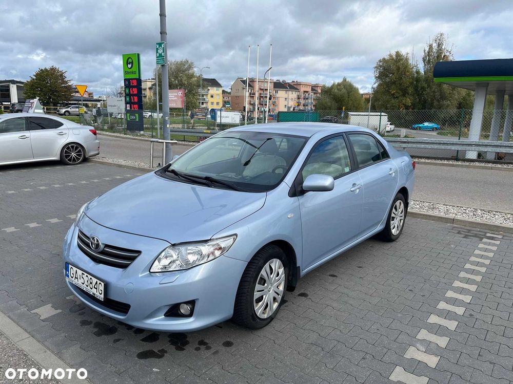 Toyota Corolla - 3