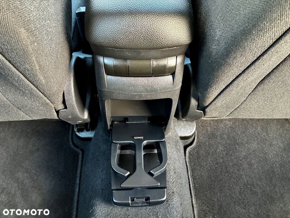 Kia Ceed 1.4 CVVT ISG Vision - 33