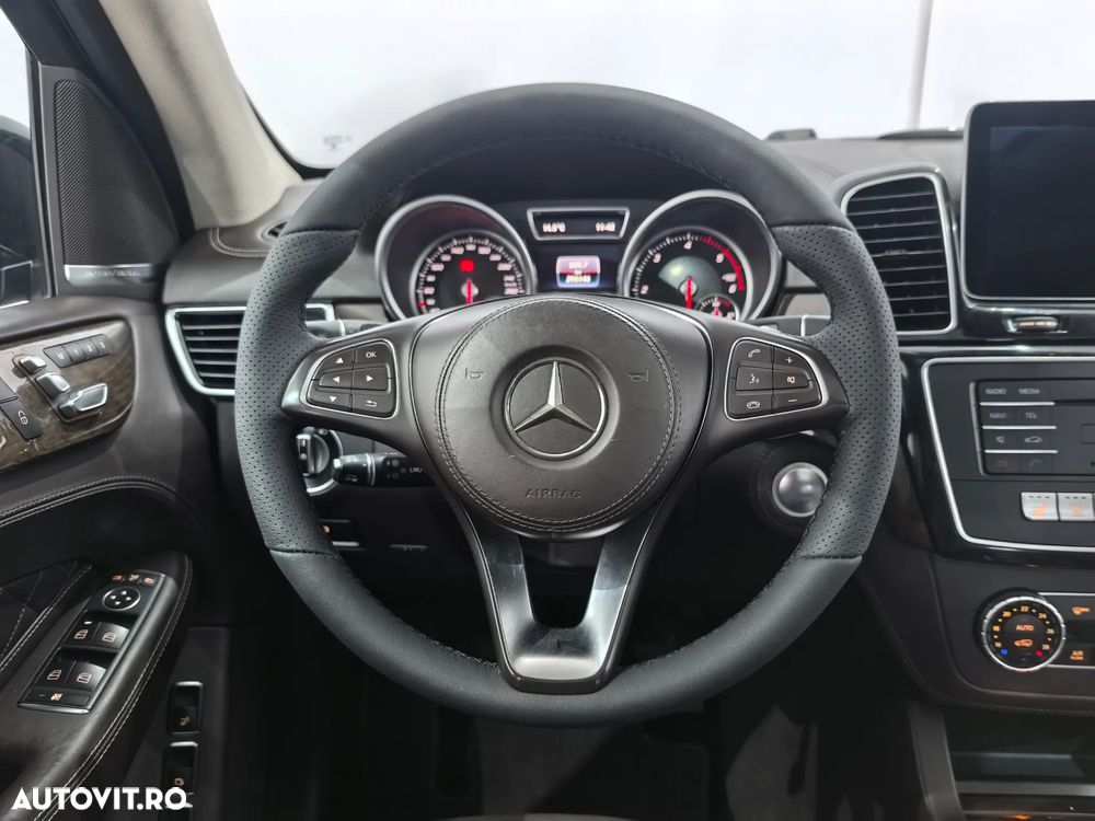 Mercedes-Benz GLS - 15