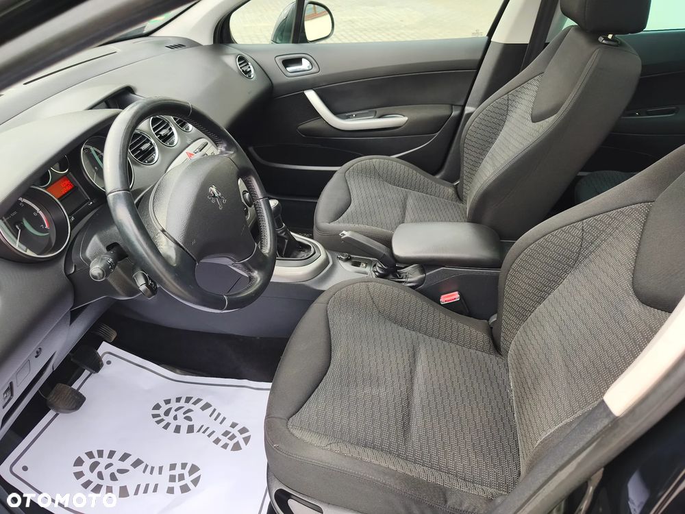 Peugeot 308 120 VTi Premium - 27