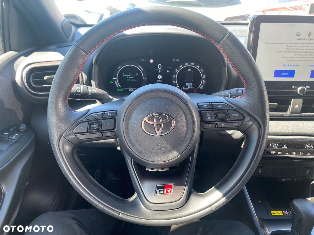 Toyota Yaris Hybrid 1.5 GR Sport - 10