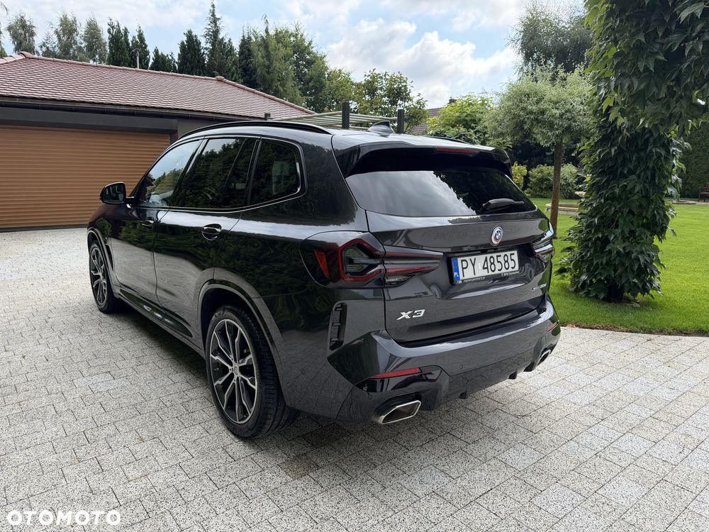 BMW X3 xDrive20d M Sport Edition - 3