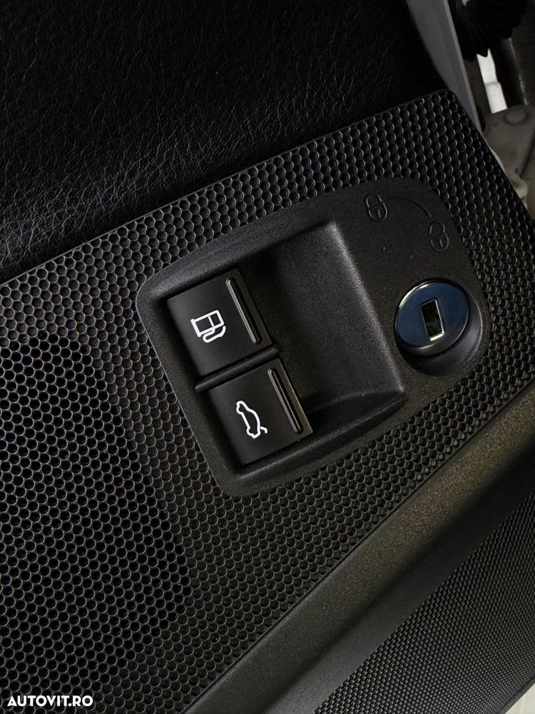 Volkswagen Passat CC 2.0 TSI DSG Individual - 20