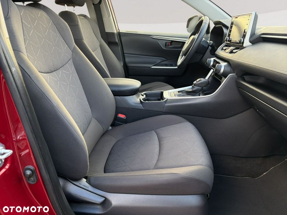 Toyota RAV4 - 24
