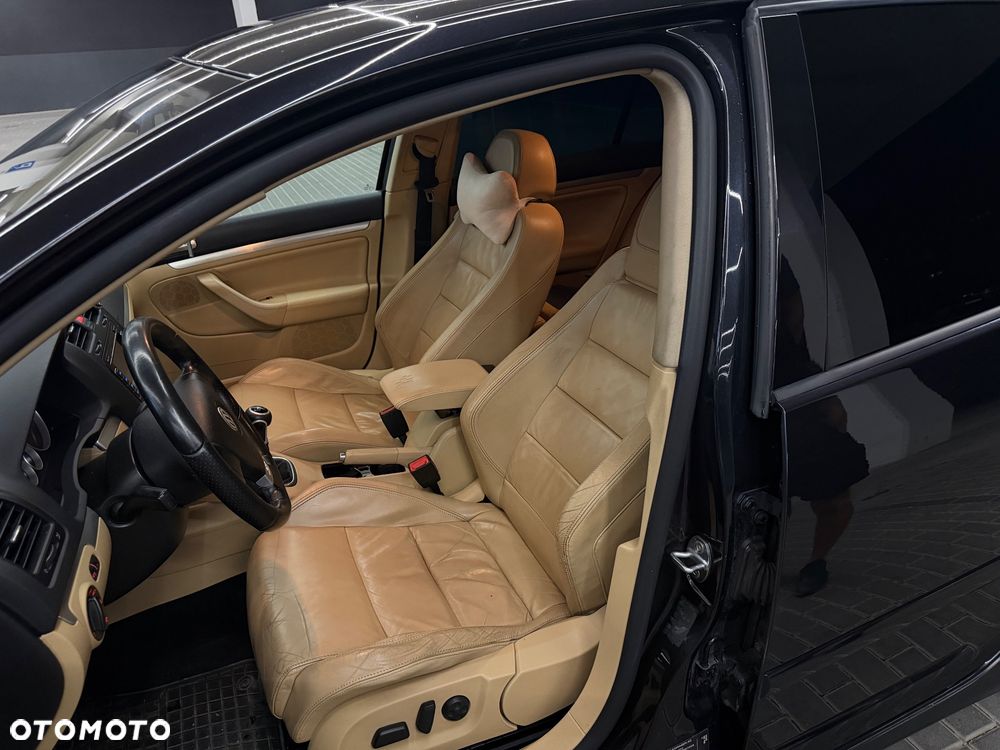 Volkswagen Golf 2.0 TSI GTI - 9
