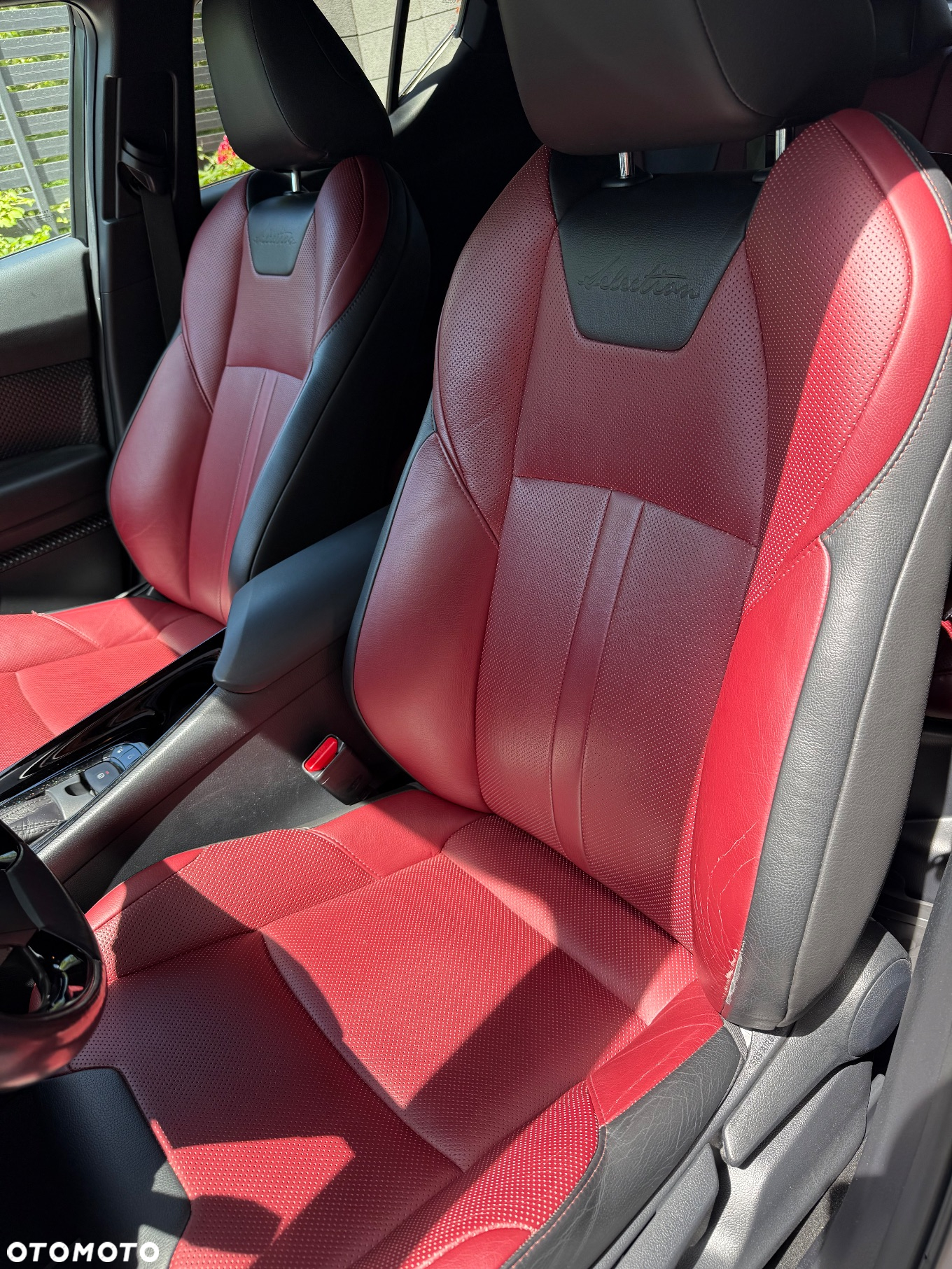 Toyota C-HR 1.8 Hybrid Selection - 8