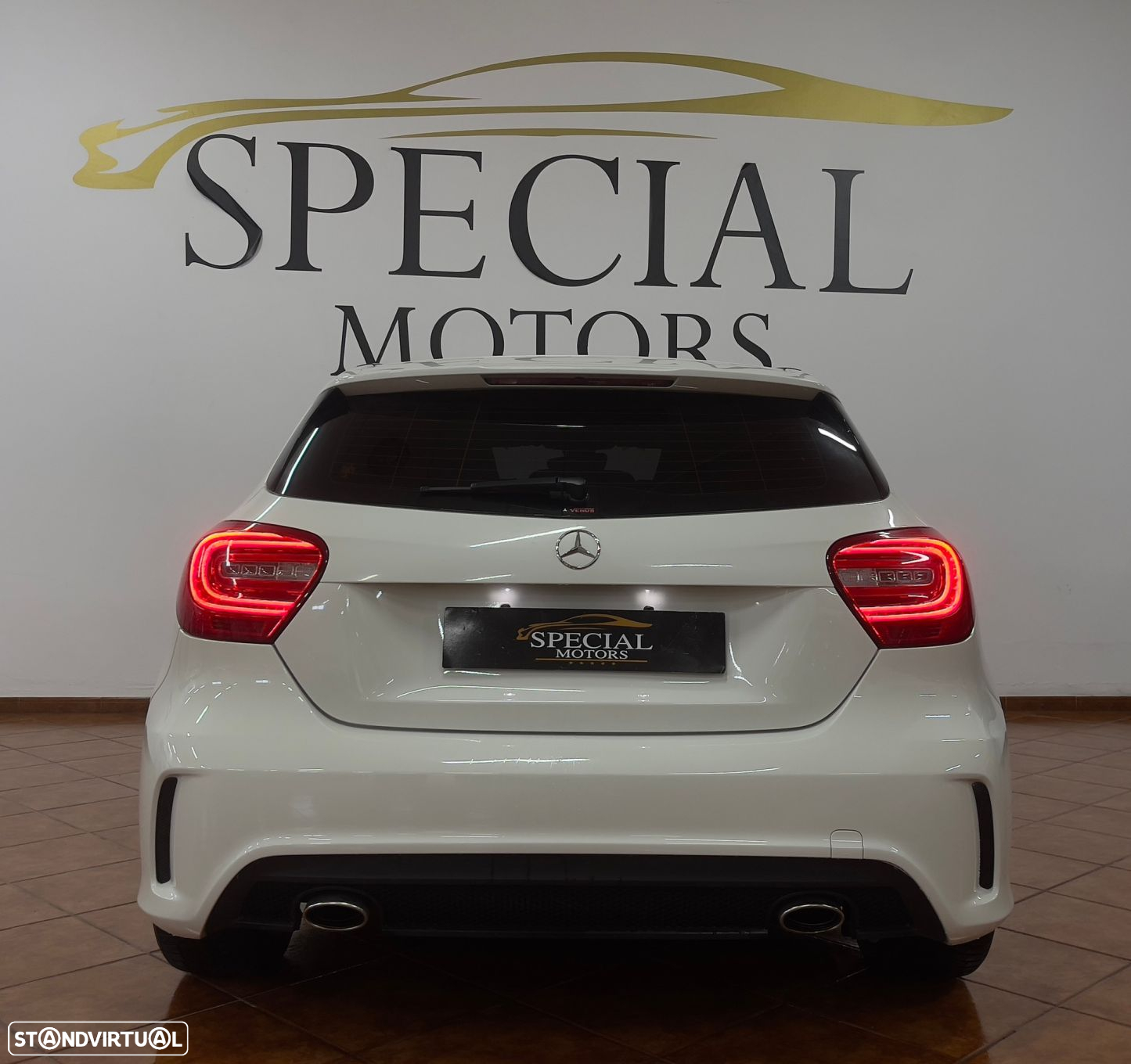 Mercedes-Benz A 180 CDI (BlueEFFICIENCY) Urban - 8