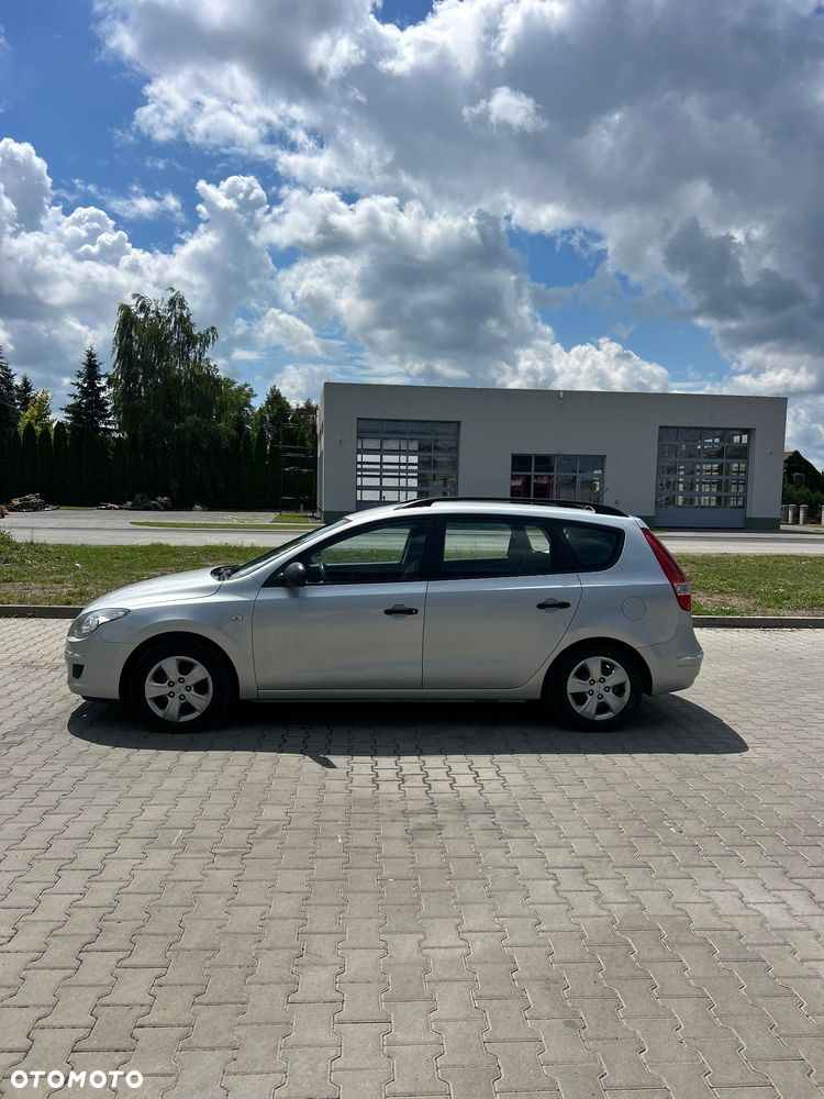 Hyundai i30 1.4 Base - 1