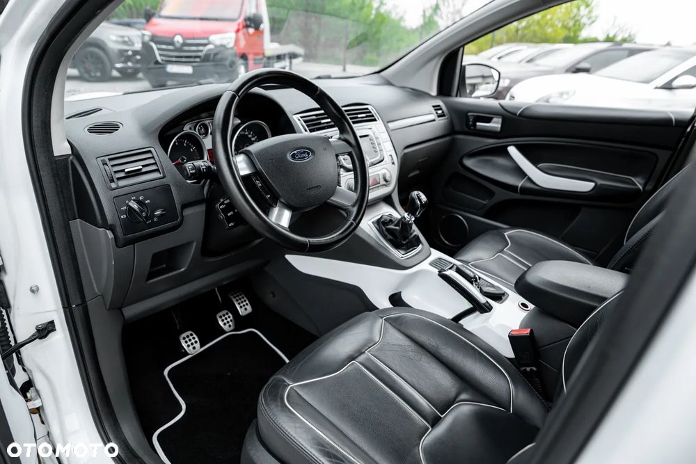 Ford Kuga 2.5 4x4 Individual - 16