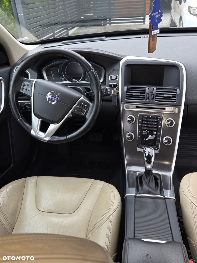 Volvo XC 60 - 16