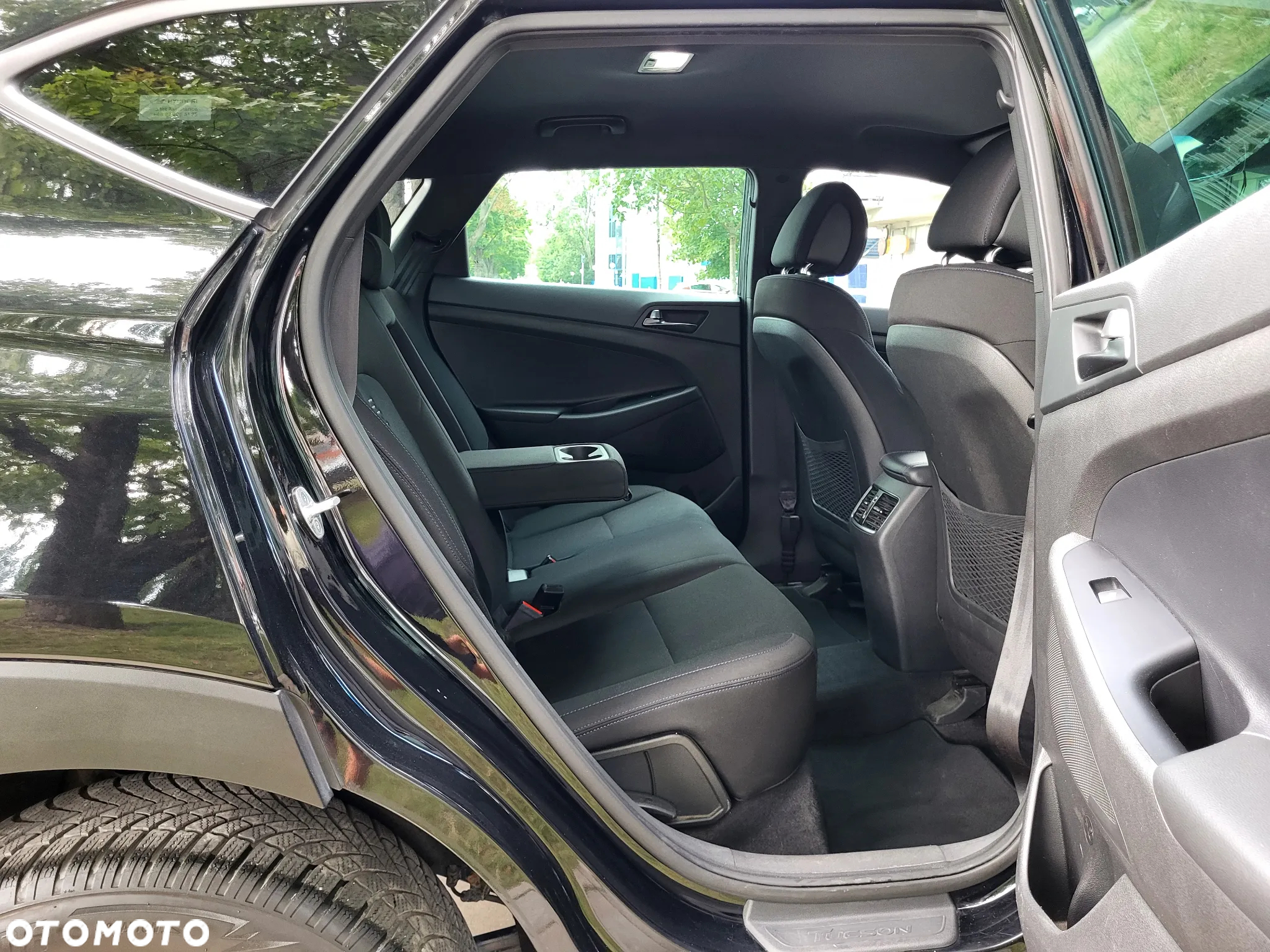 Hyundai Tucson 1.6 GDI BlueDrive GO 2WD - 32