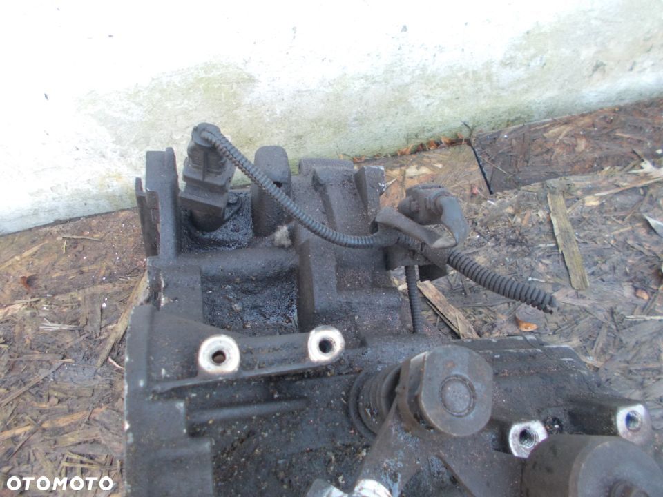 HYUNDAI GETZ MATRIX 1.5 CRDI SKRZYNIA BIEGÓW - 4