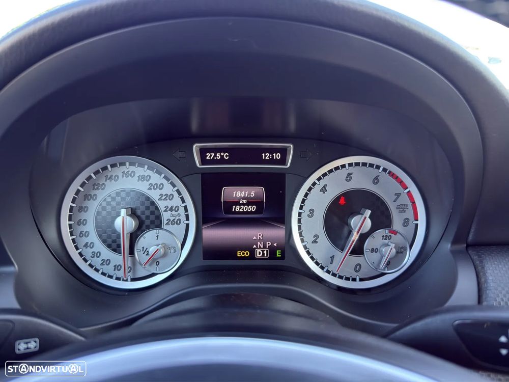 Mercedes-Benz A 180 7G-DCT Urban - 9