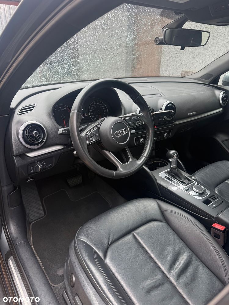Audi A3 Limousine 2.0 TFSI quattro S tronic design - 9
