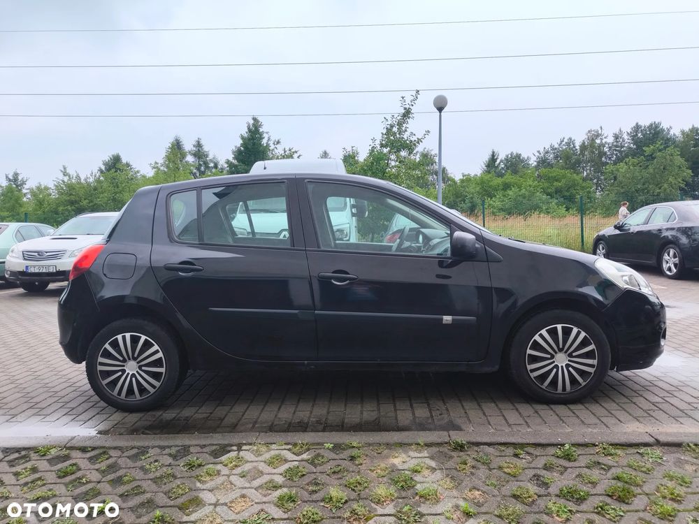 Renault Clio 1.5 dCi 75 Expression - 3