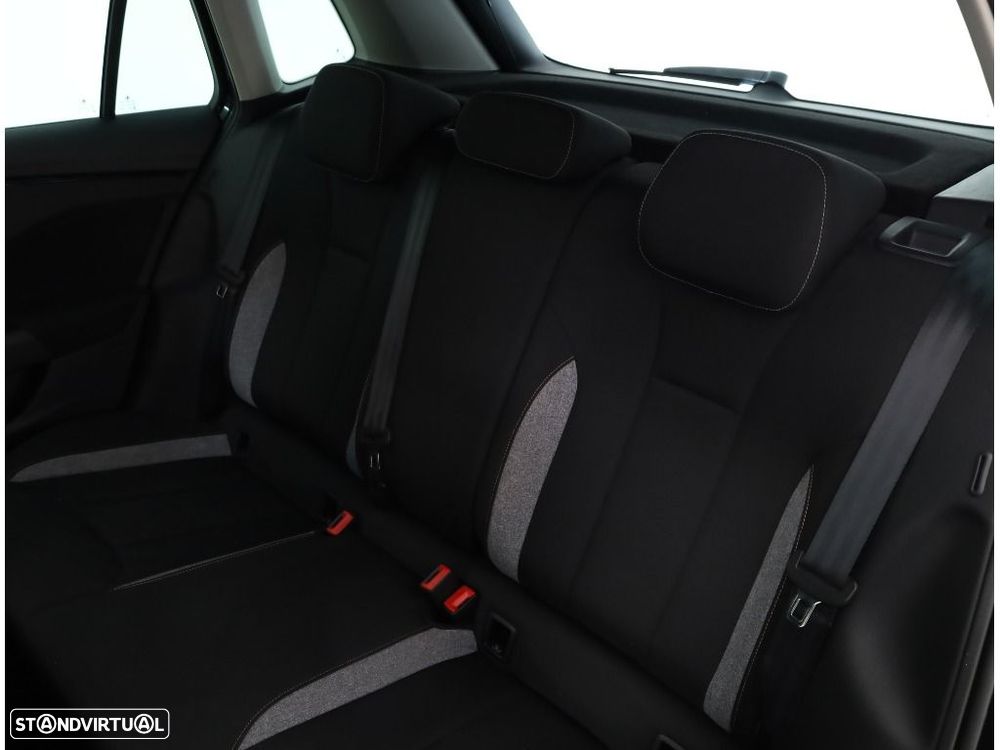 Skoda Kamiq 1.0 TSI DSG - 10