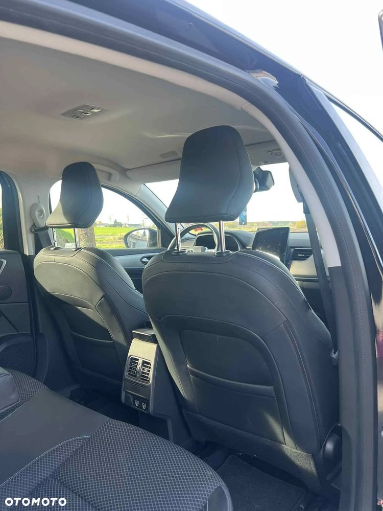 Renault Arkana 1.3 TCe mHEV Intens EDC - 16