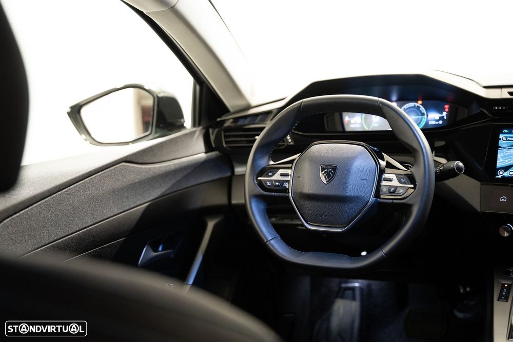 Peugeot 408 1.2 Hybrid Allure e-DCS6 - 22