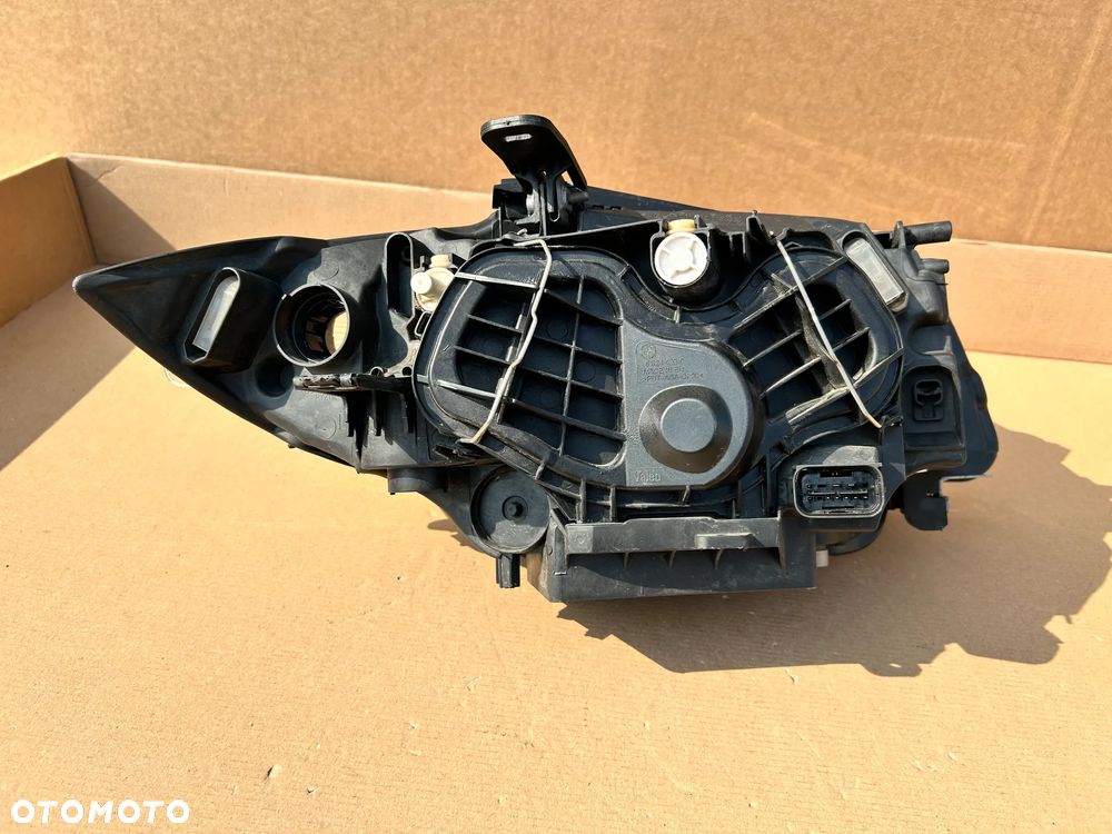 BMW 1 I E87 E88 E82 E81 LAMPA PRZÓD PRZEDNIA LEWA 726363902 - 5