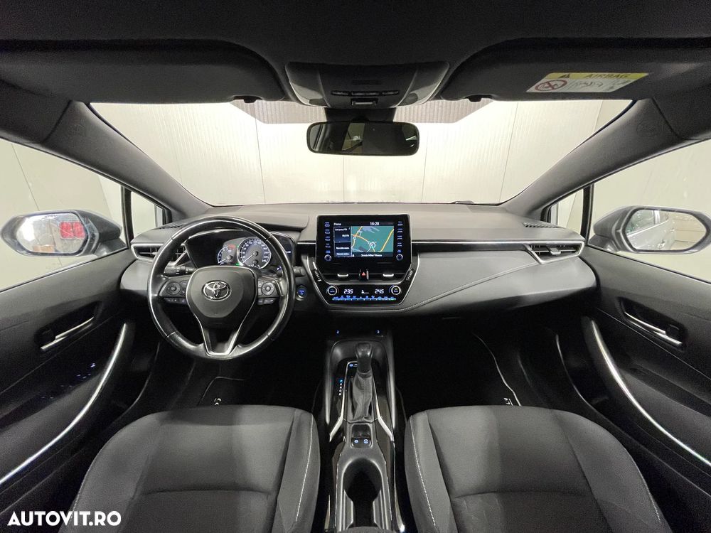 Toyota Corolla 1.8 Business Edition - 8