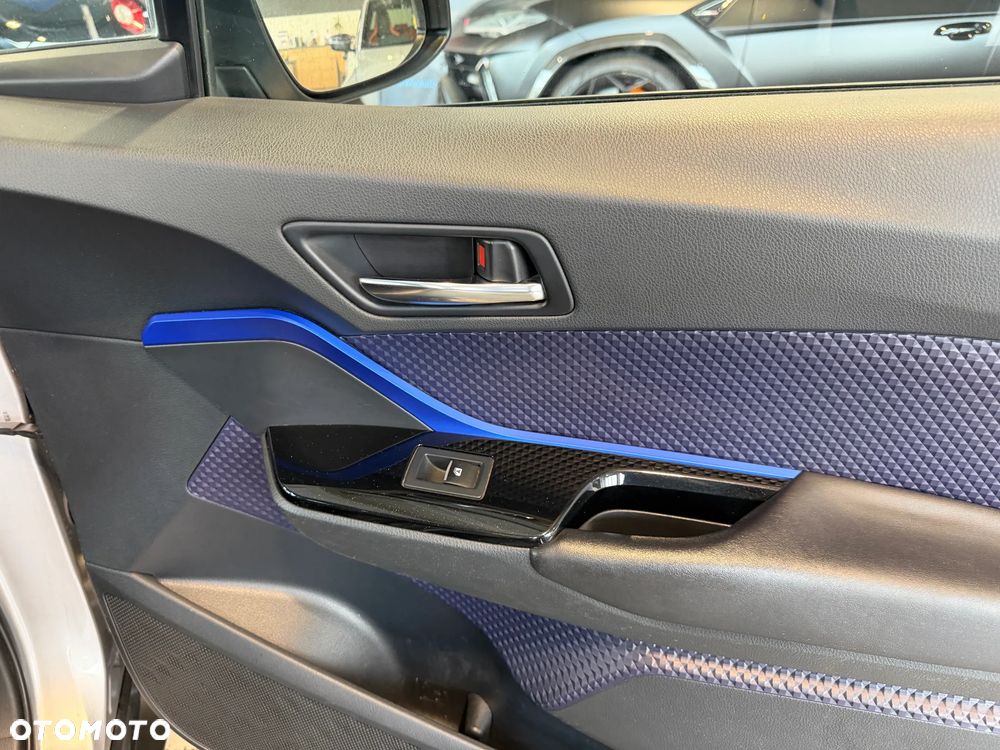 Toyota C-HR - 18