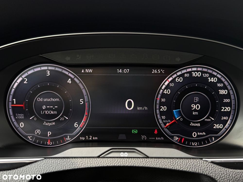 Volkswagen Passat 2.0 TDI SCR 4Motion DDG Highline - 12