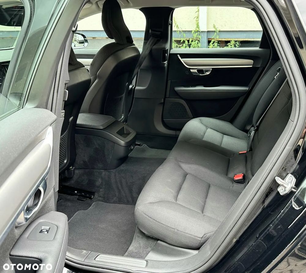 Volvo V90 D4 Geartronic Momentum Pro - 10