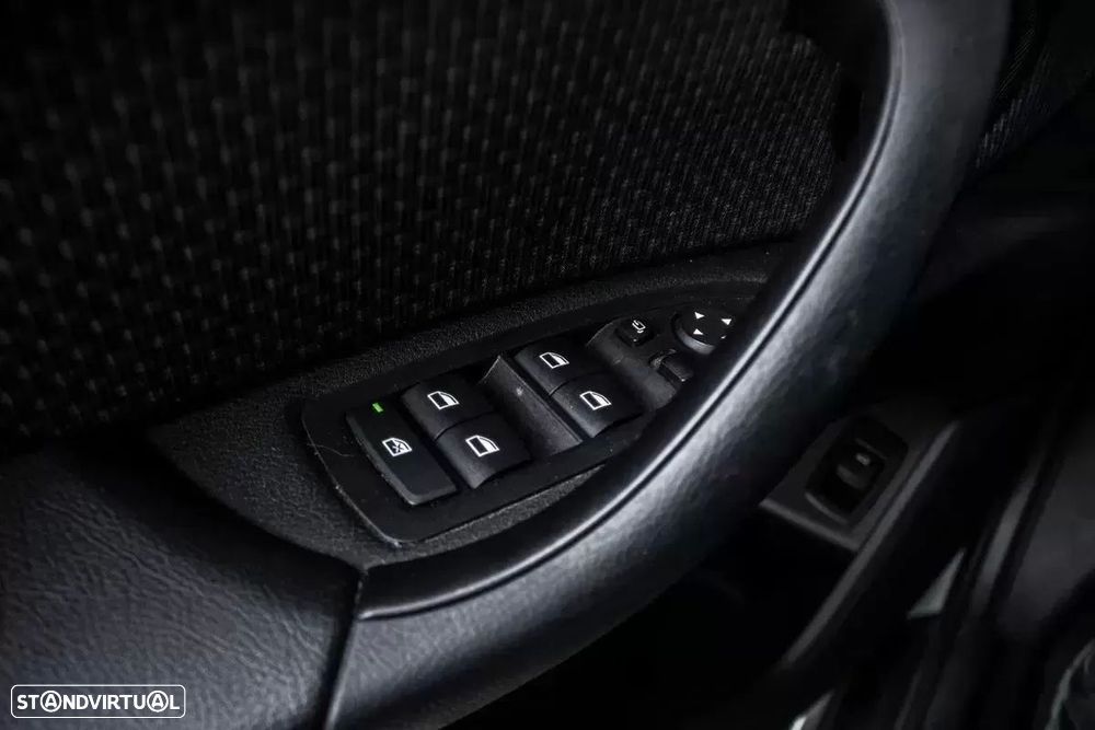 BMW X1 16 d sDrive Auto - 19