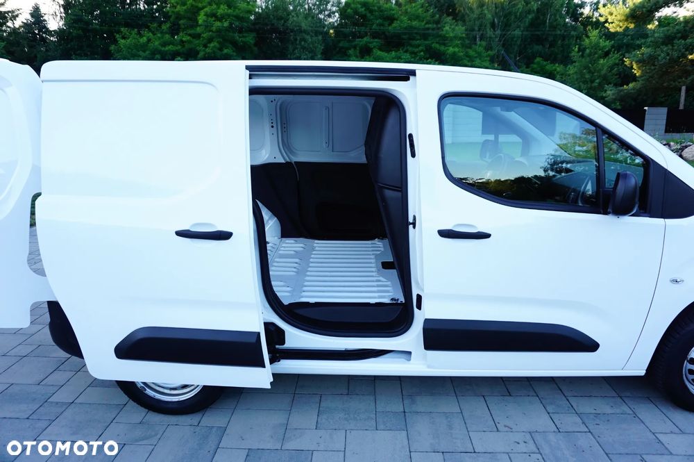 Toyota Proace City Active 110KM - 18