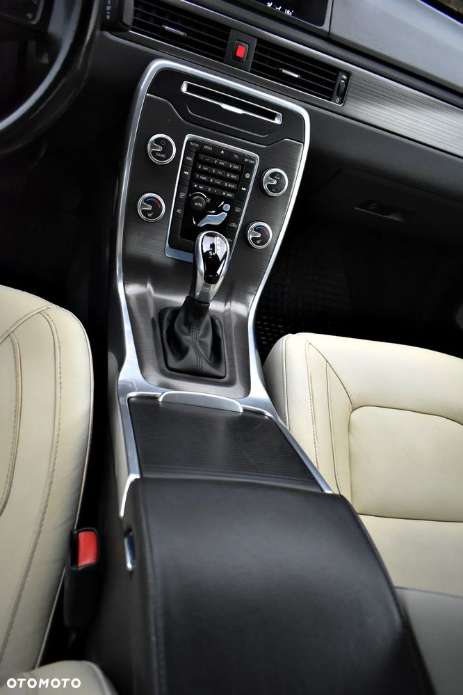 Volvo S80 D4 Drive-E Summum - 31