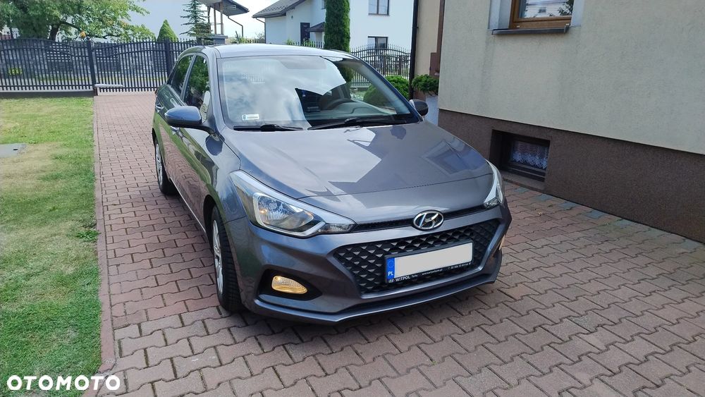 Hyundai i20 1.2 Comfort - 13