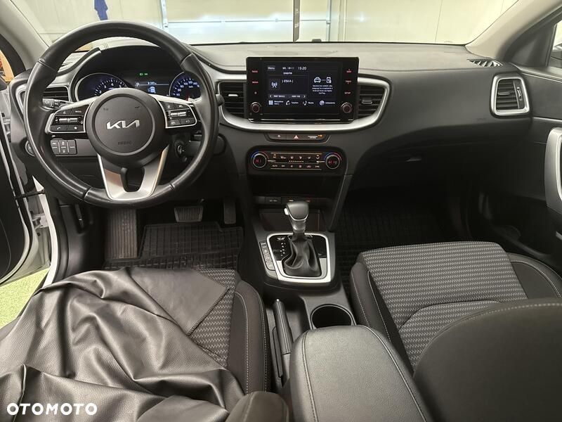 Kia XCeed 1.5 T-GDI M DCT - 21