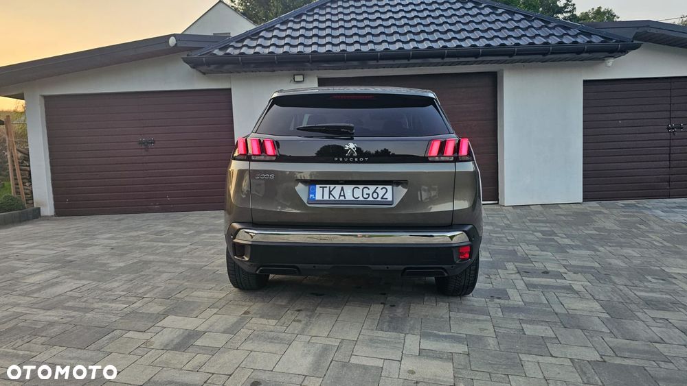 Peugeot 3008 1.6 BlueHDi Allure S&S EAT6 - 8