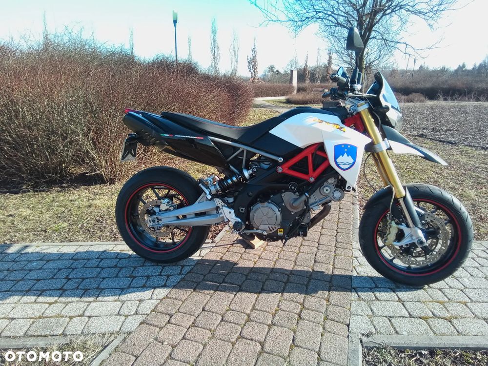 Aprilia Dorsoduro - 2