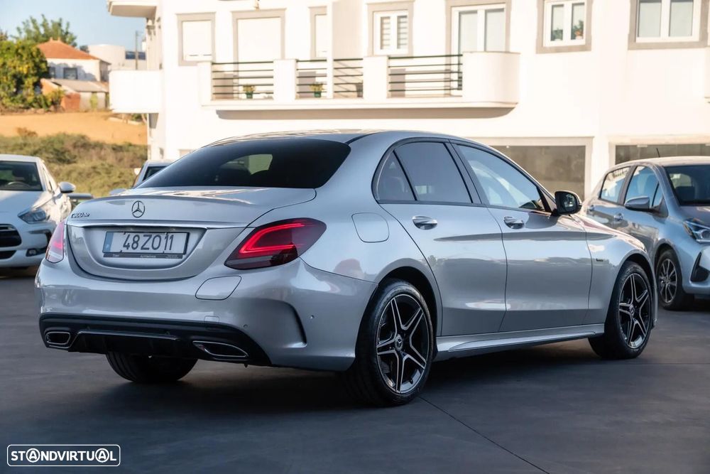 Mercedes-Benz C 300 de AMG Line - 5