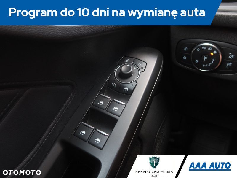 Ford Focus - 20