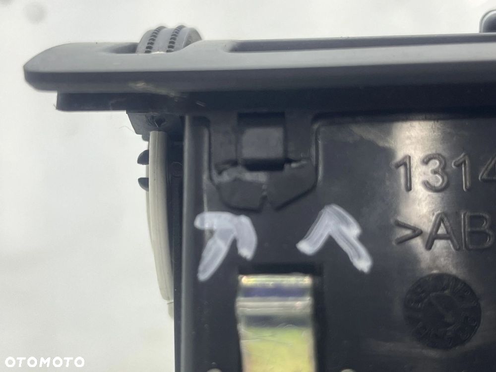 Kratka nawiewu Opel Zafira B 05-14r. prawa pasażera boczna nadmuchu deski - 6