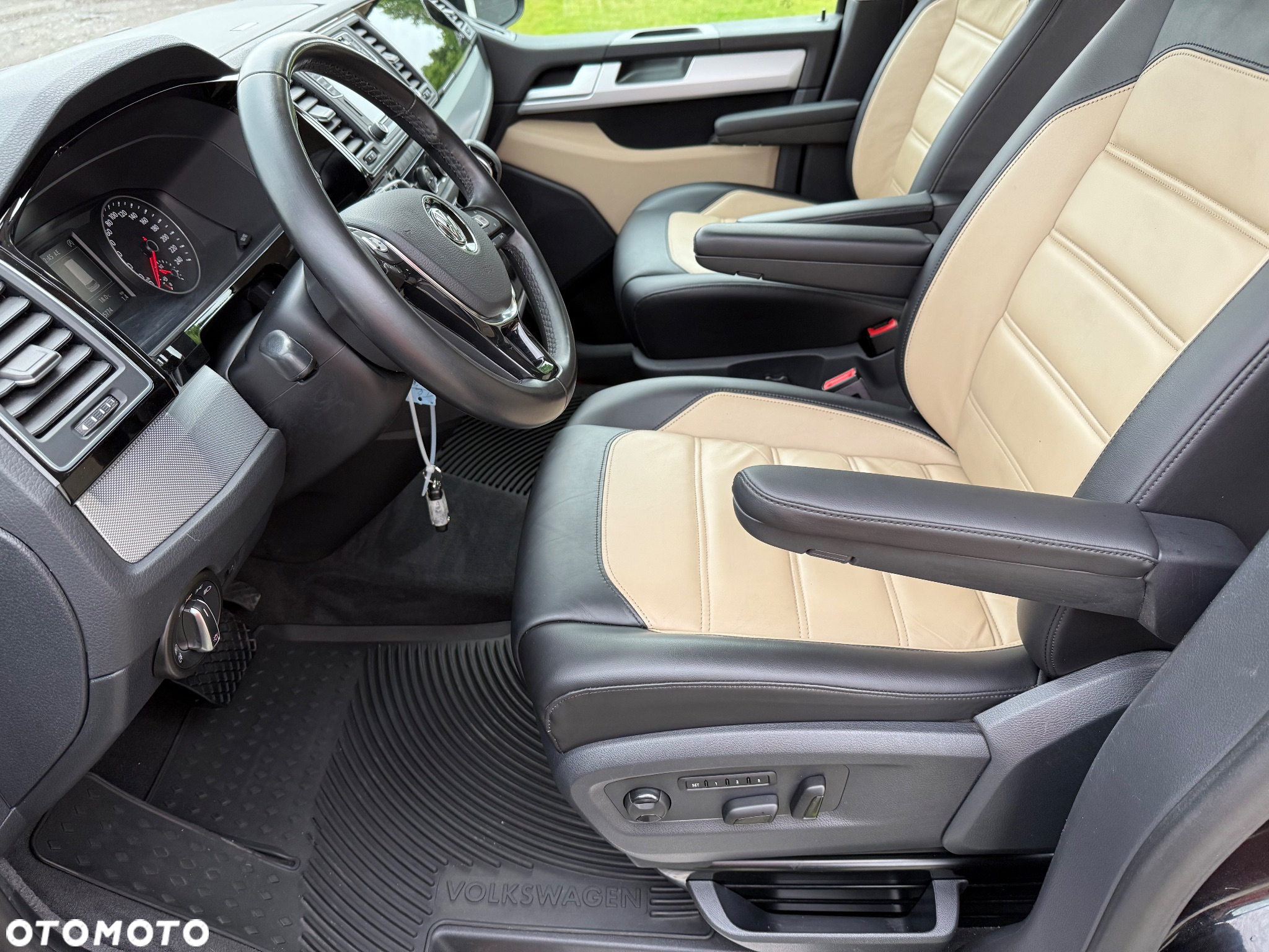 Volkswagen Multivan 2.0 BiTDI L1 Highline DSG - 8