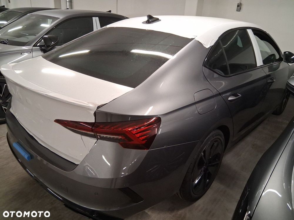 Skoda Octavia 2.0 TSI RS DSG - 3