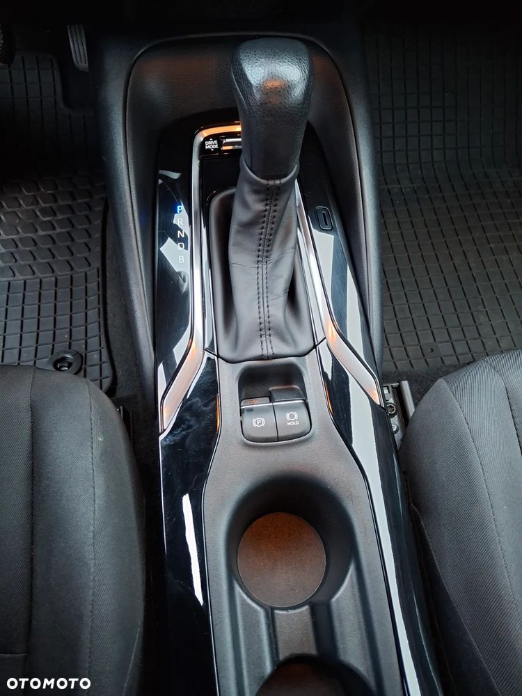 Toyota Corolla 1.8 Hybrid Comfort - 27