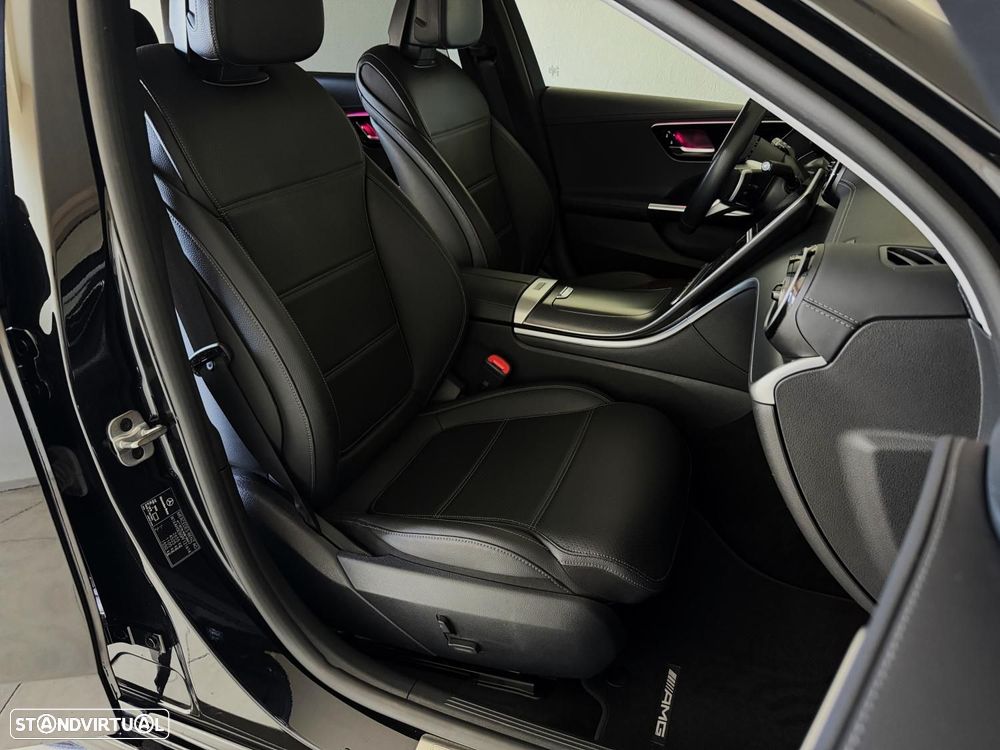 Mercedes-Benz C 300 - 33