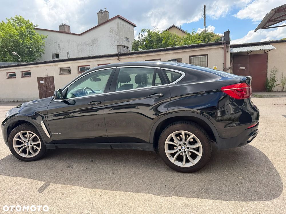BMW X6 xDrive30d - 11