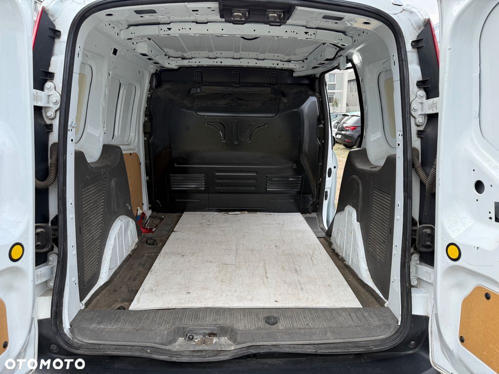 Ford Transit Connect - 18