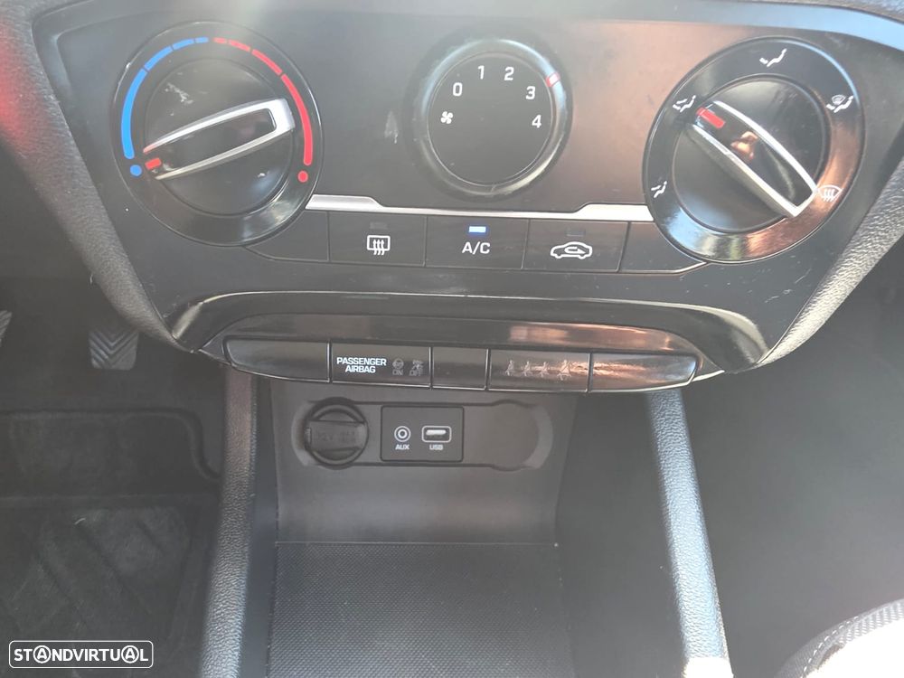 Hyundai i20 1.1 CRDi Comfort+Pack Look+JLL16 - 17